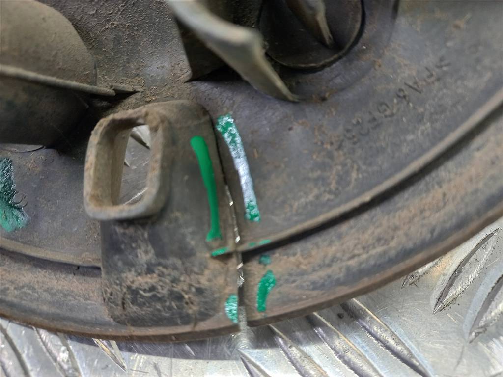 колпак колесный Volkswagen Crafter  2E0601151, 980 рублей, Москва