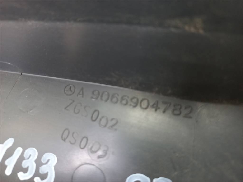 накладка крыла заднего Volkswagen Crafter  2E1853535CE, 1090 рублей, Москва