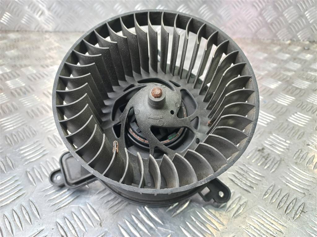 моторчик отопителя Citroen Berlingo  6441N4, 3279 рублей, Москва