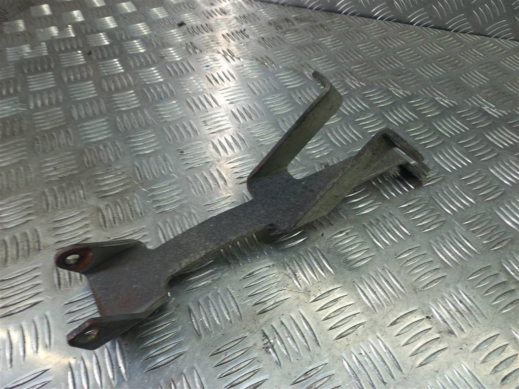 кронштейн турбины FORD Tourneo Custom  1756782, 980 рублей, Москва