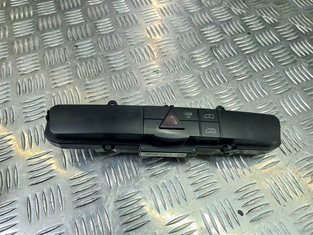 блок кнопок Volkswagen Crafter  A9068700210, 1550 рублей, Москва