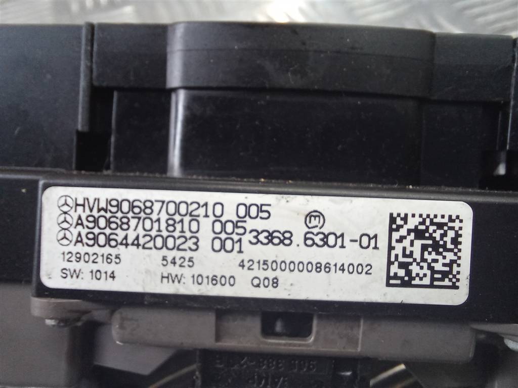 блок кнопок Volkswagen Crafter  A9068700210, 1550 рублей, Москва