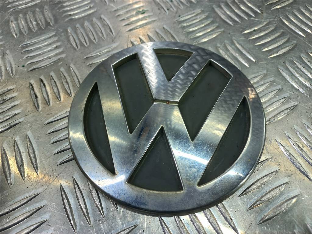 эмблема Volkswagen Caddy  7H0853630A, 2700 рублей, Москва
