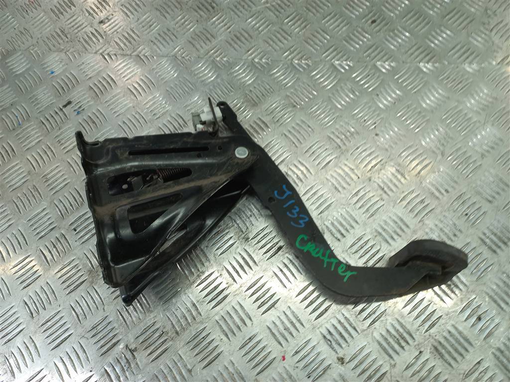 педаль тормоза Volkswagen Crafter  2E0721141A, 2130 рублей, Москва