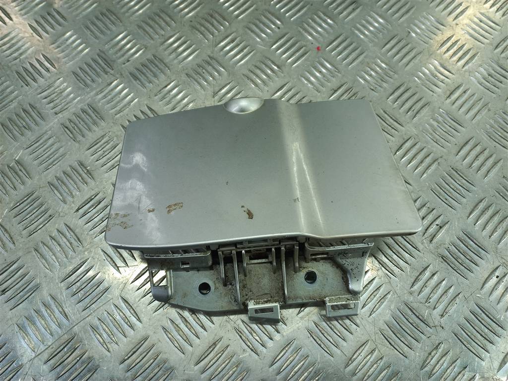 лючок бензобака Renault Trafic  8200023826, 3850 рублей, Москва