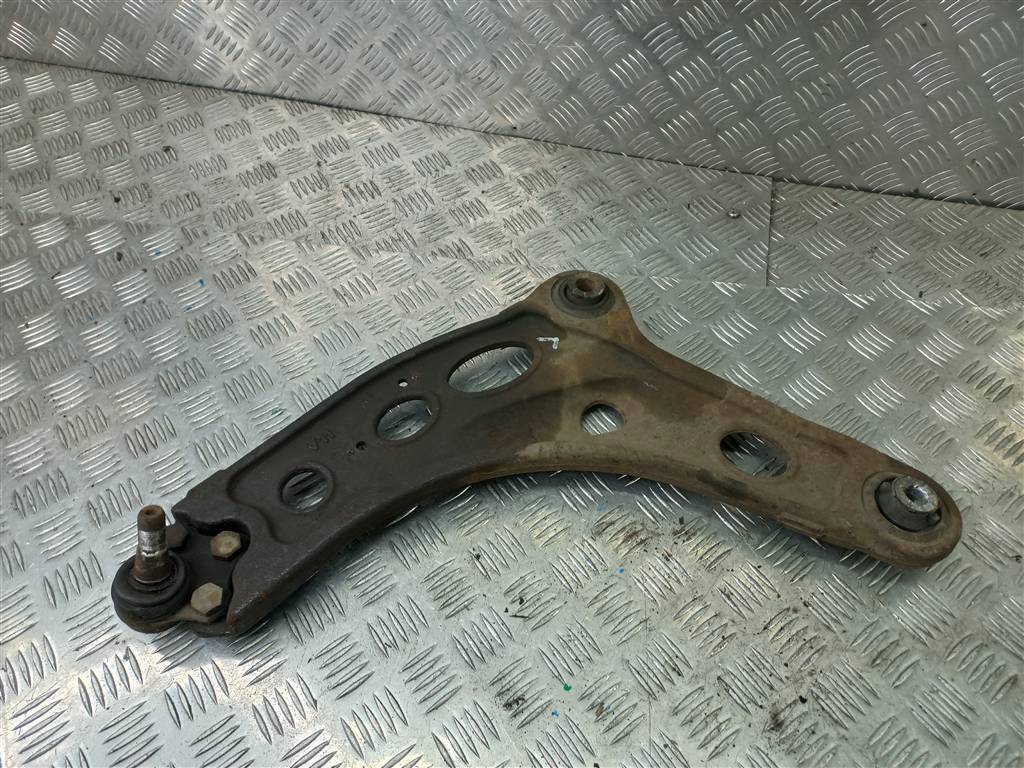 рычаг Renault Trafic  545058162R, 2700 рублей, Москва