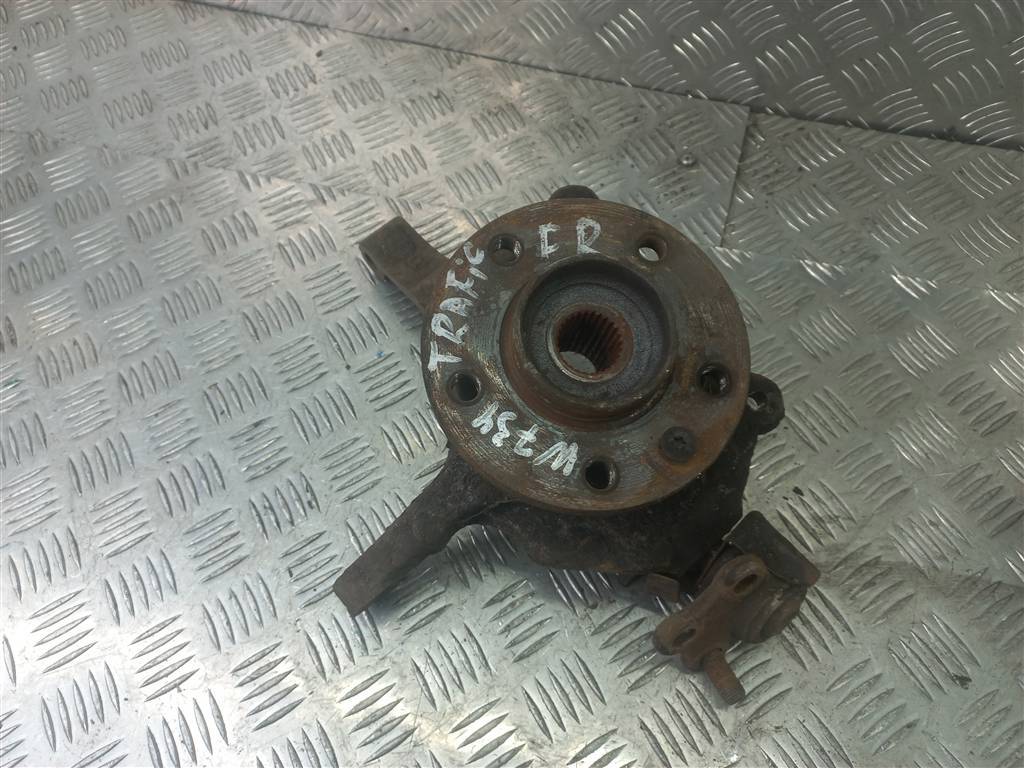 кулак Renault Trafic  8200630533, 5580 рублей, Москва