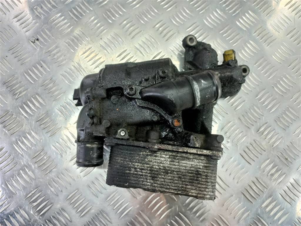 радиатор масляный Renault Trafic  8200797762, 3390 рублей, Москва