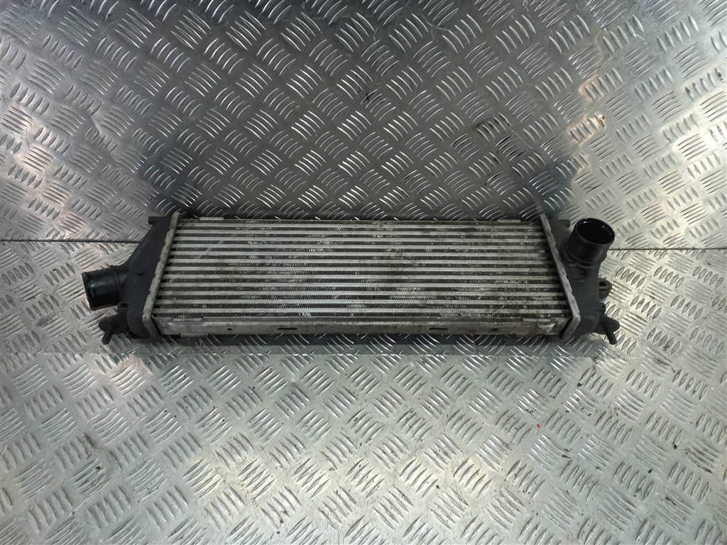 радиатор интеркулера (интеркулер) Renault Trafic  8200411160, 3850 рублей, Москва