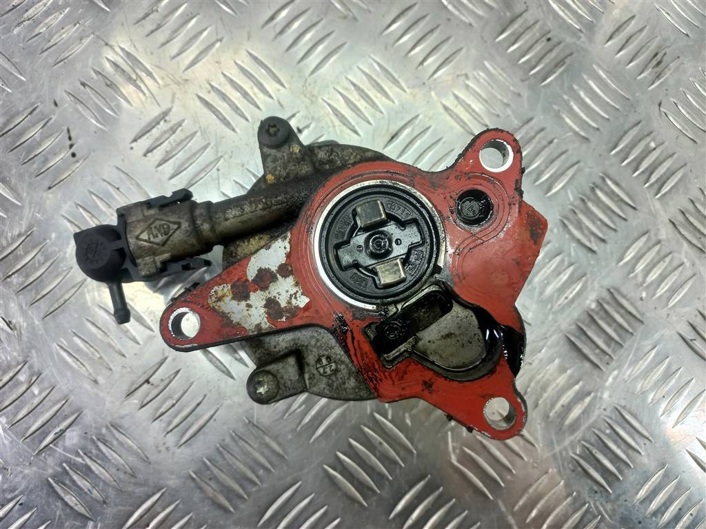 насос вакуумный Renault Trafic  8200934654, 3279 рублей, Москва