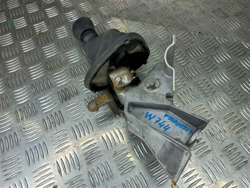 кулиса (механизм выбора передач) Renault Trafic  8200911874, 8450 рублей, Москва