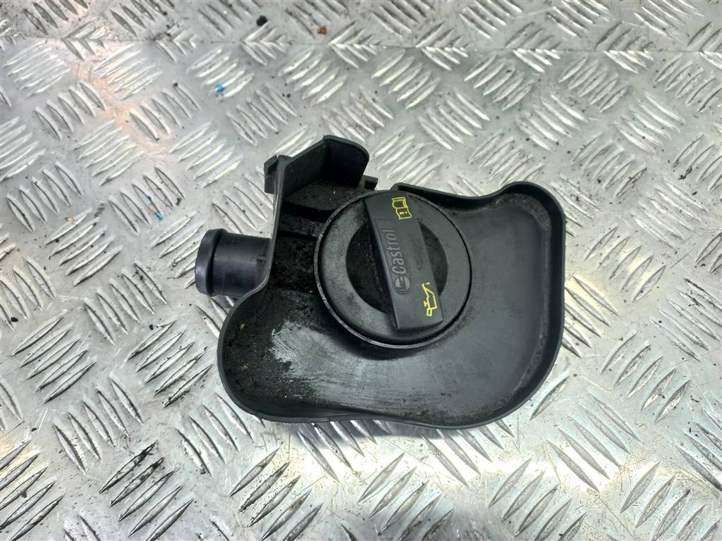 горловина маслозаливная Volkswagen Crafter  03L115308, 980 рублей, Москва