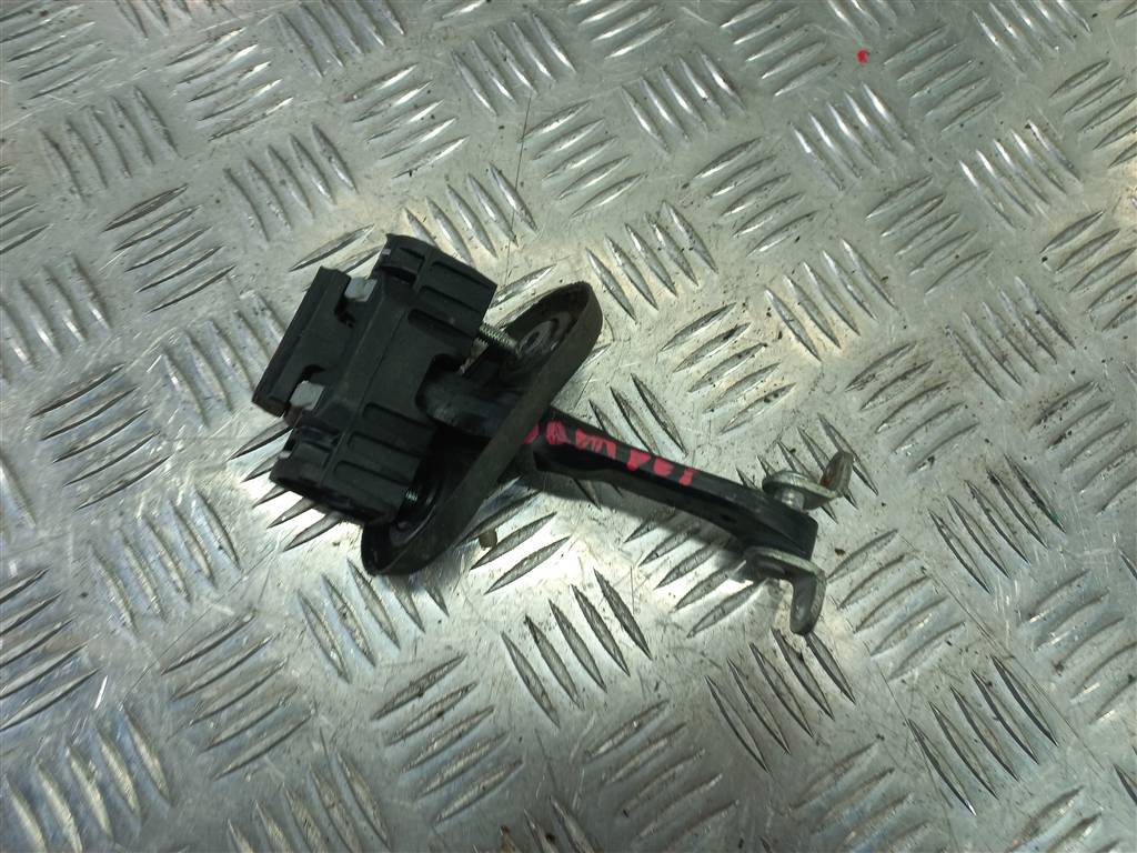 ограничитель двери Citroen Jumper  1358220080, 1550 рублей, Москва