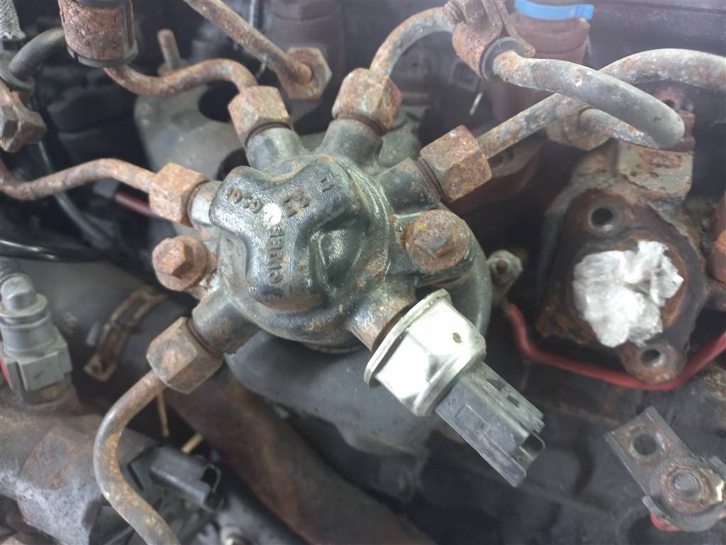 рампа топливная FORD Tourneo Connect  1445928, 2130 рублей, Москва