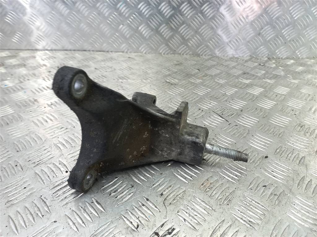 кронштейн кпп FORD Tourneo Connect  5127454, 980 рублей, Москва