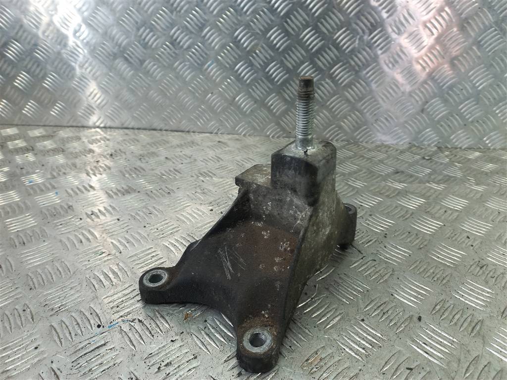 кронштейн кпп FORD Tourneo Connect  5127454, 980 рублей, Москва