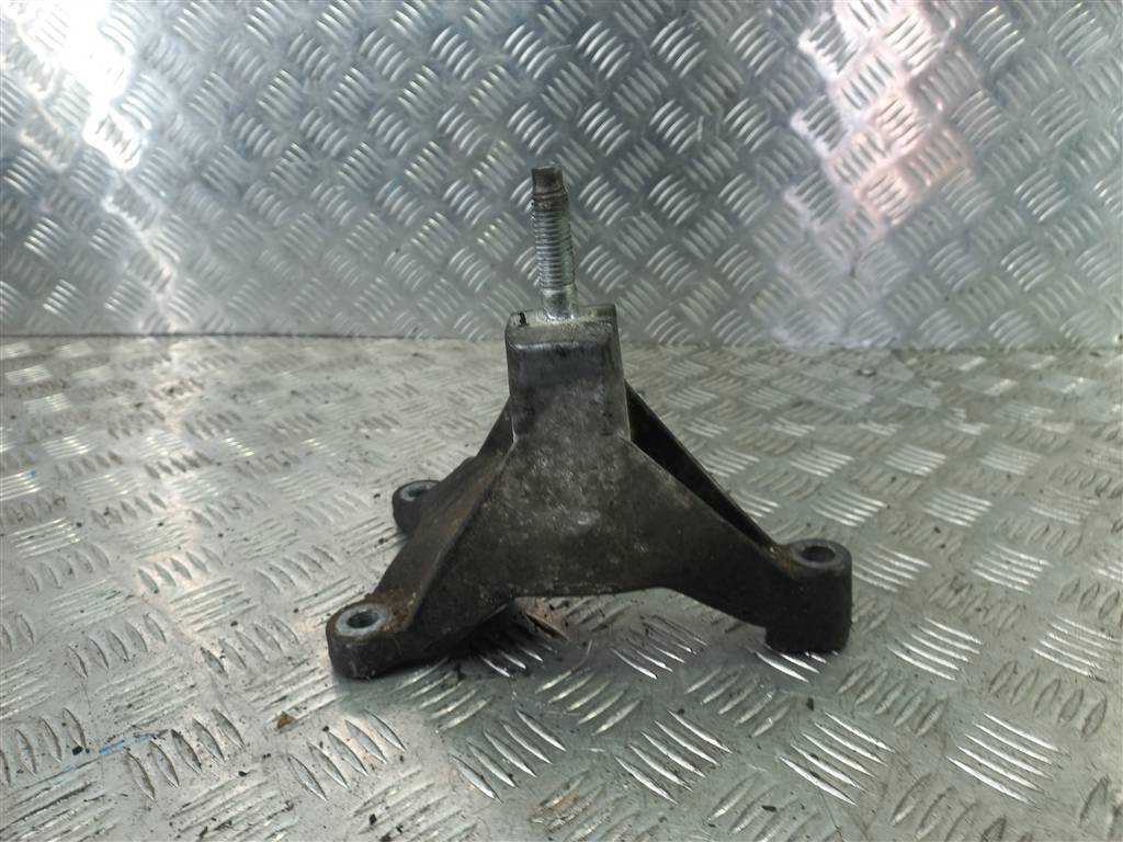 кронштейн кпп FORD Tourneo Connect  5127454, 980 рублей, Москва