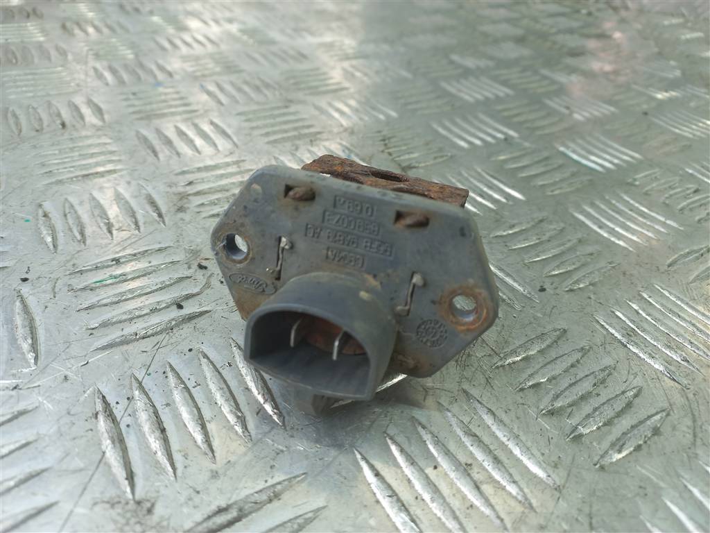 резистор вентилятора охлаждения FORD Tourneo Connect  1445117, 3850 рублей, Москва