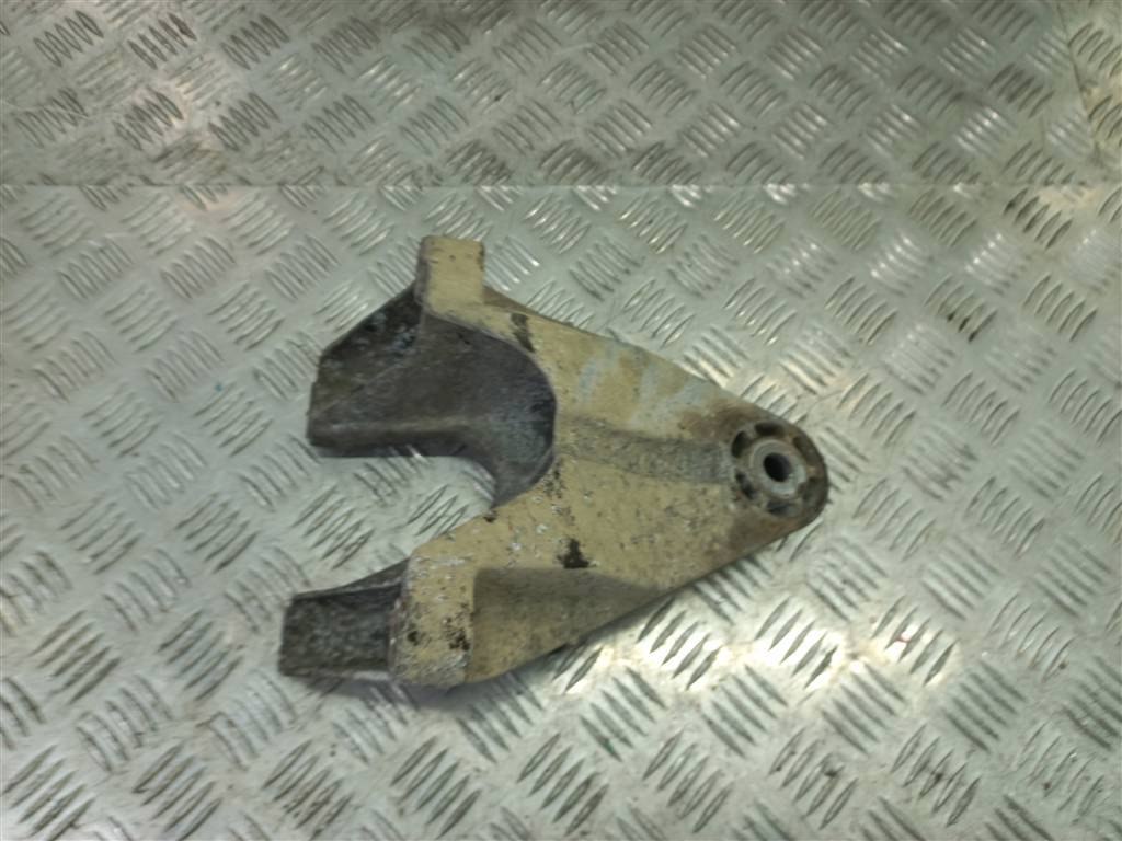 кронштейн двигателя (двс) FORD Transit  1818056, 2700 рублей, Москва