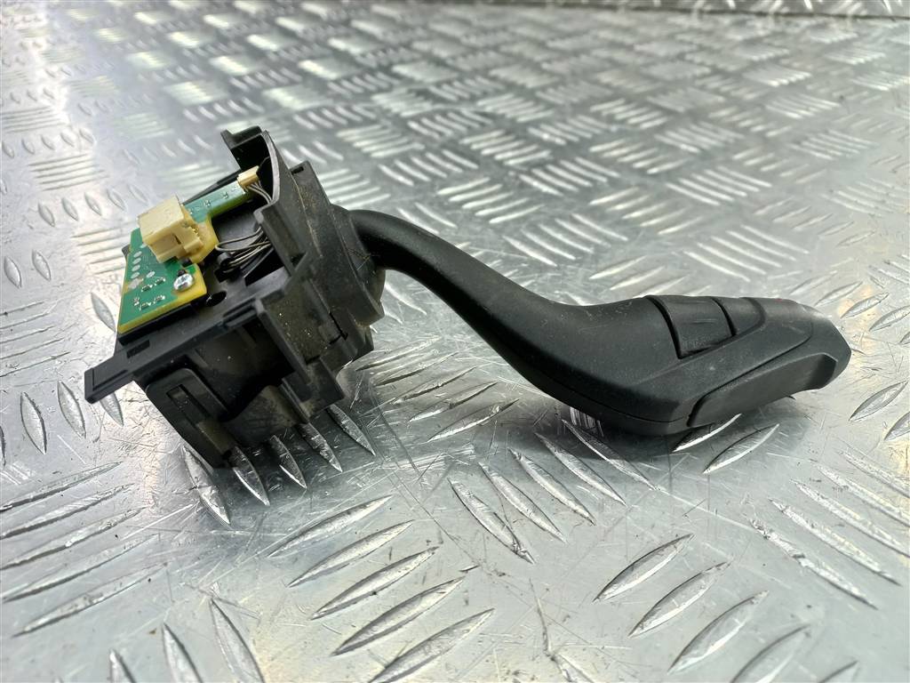 переключатель подрулевой FORD Transit  1850423, 2590 рублей, Москва