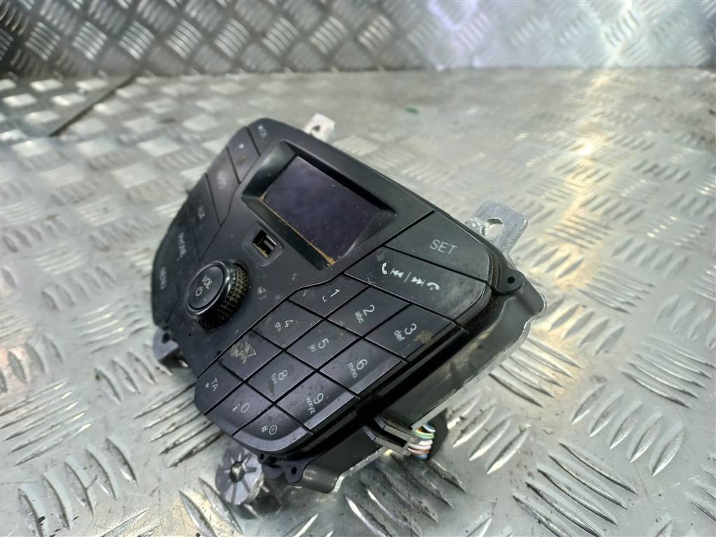 магнитола FORD Transit  2043607, 6730 рублей, Москва