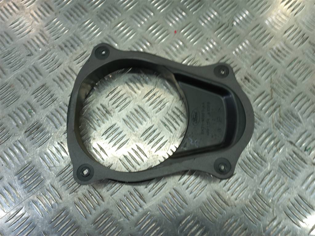 кронштейн динамика музыкального FORD Tourneo Custom  1775364, 980 рублей, Москва