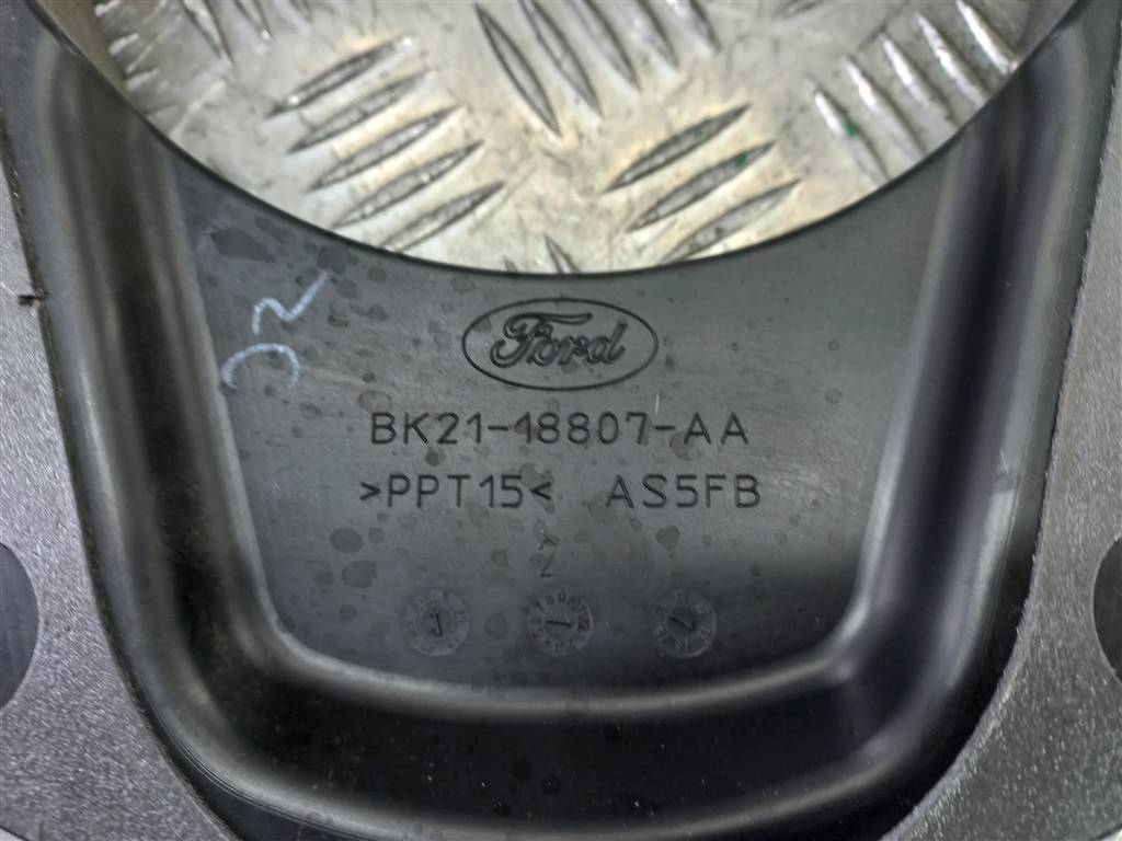 кронштейн динамика музыкального FORD Tourneo Custom  1775364, 980 рублей, Москва