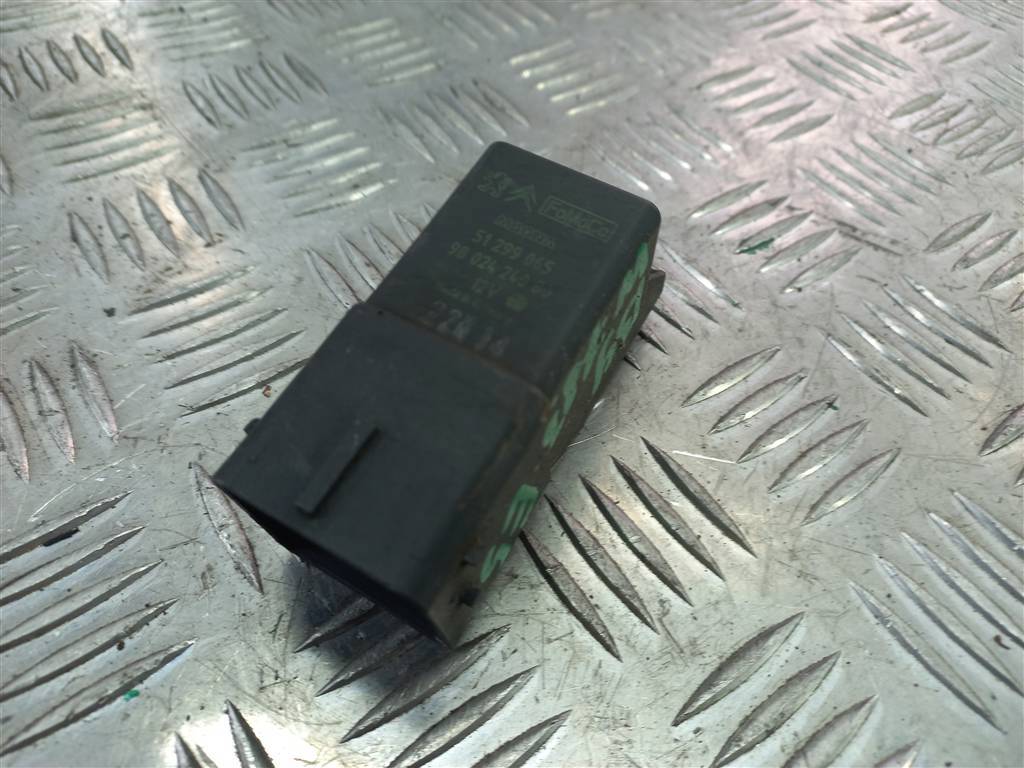 реле свечей накала Citroen Berlingo  9802424080, 3620 рублей, Москва