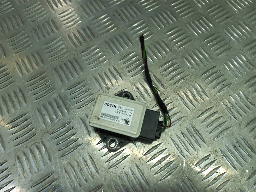 датчик ускорения MERCEDES-BENZ Vito  A0065424218, 520 рублей, Москва