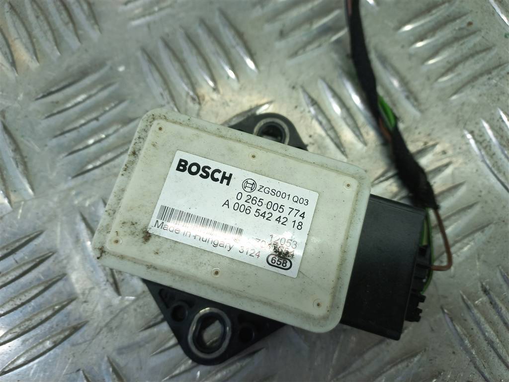 датчик ускорения MERCEDES-BENZ Vito  A0065424218, 520 рублей, Москва