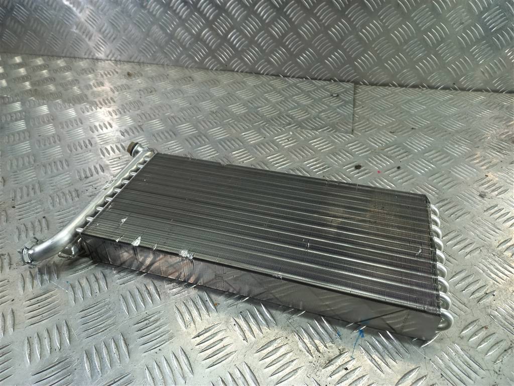 радиатор отопителя MERCEDES-BENZ Vito  A0038357501, 9030 рублей, Москва