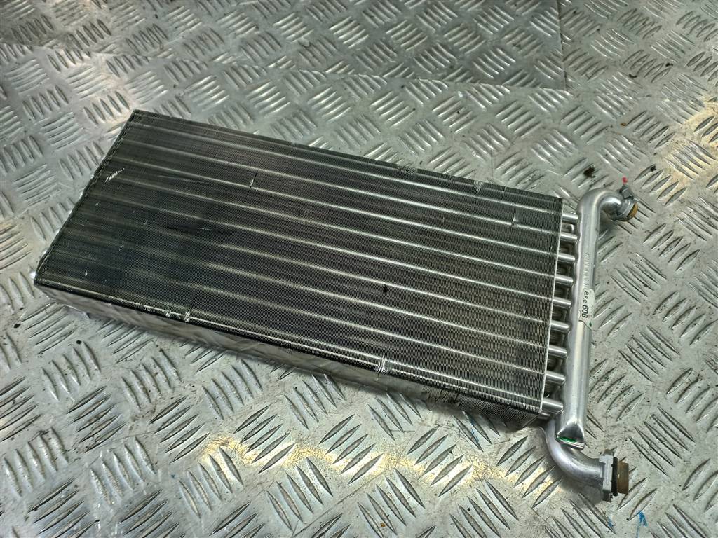 радиатор отопителя MERCEDES-BENZ Vito  A0038357501, 9030 рублей, Москва
