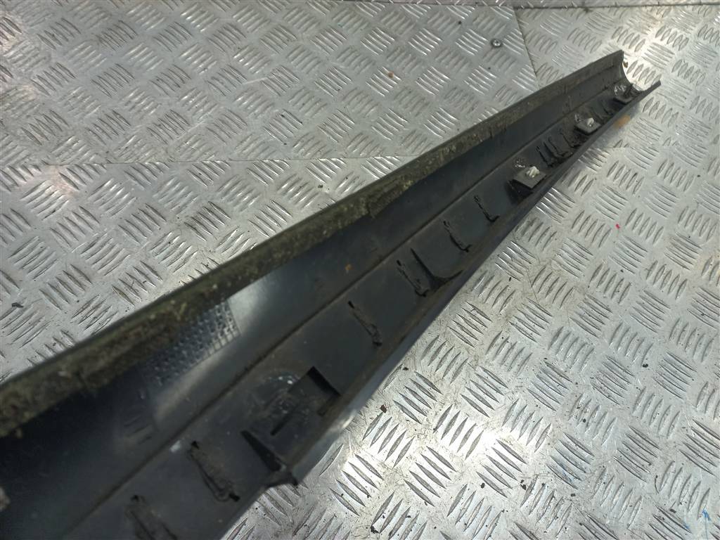 накладка лобового стекла FORD Transit  1755017, 3850 рублей, Москва