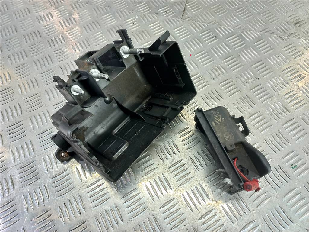 корпус блока предохранителей FORD Transit, 2130 рублей, Москва