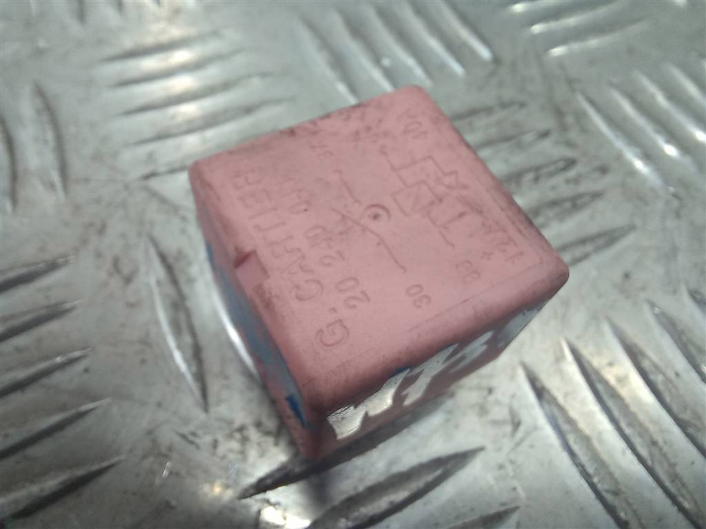 реле Renault Trafic  8200308271, 980 рублей, Москва