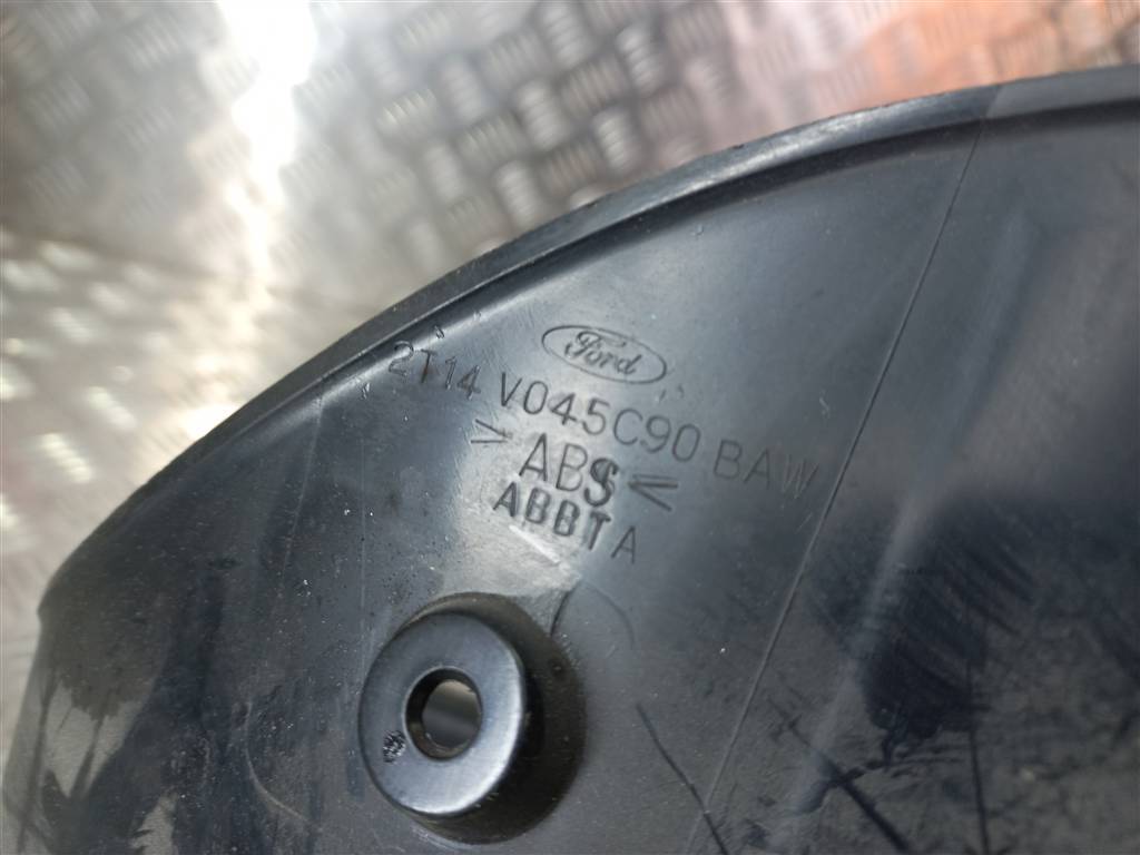 накладка торпедо FORD Tourneo Connect  4470932, 1550 рублей, Москва