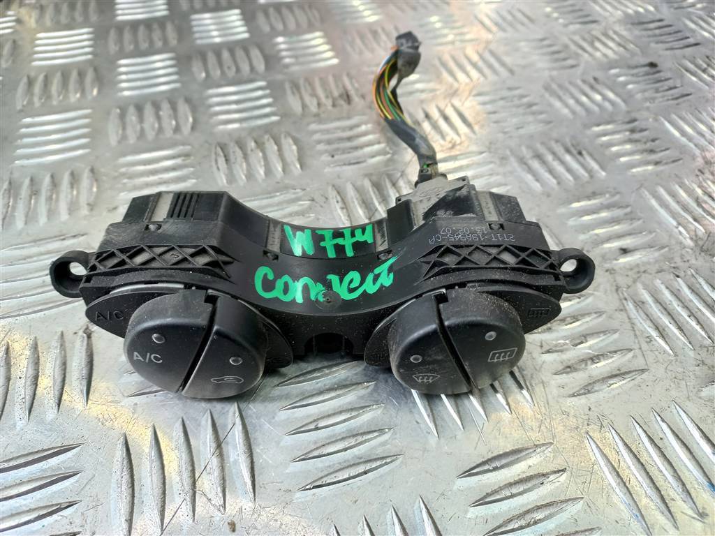 блок кнопок FORD Tourneo Connect  4367079, 2130 рублей, Москва