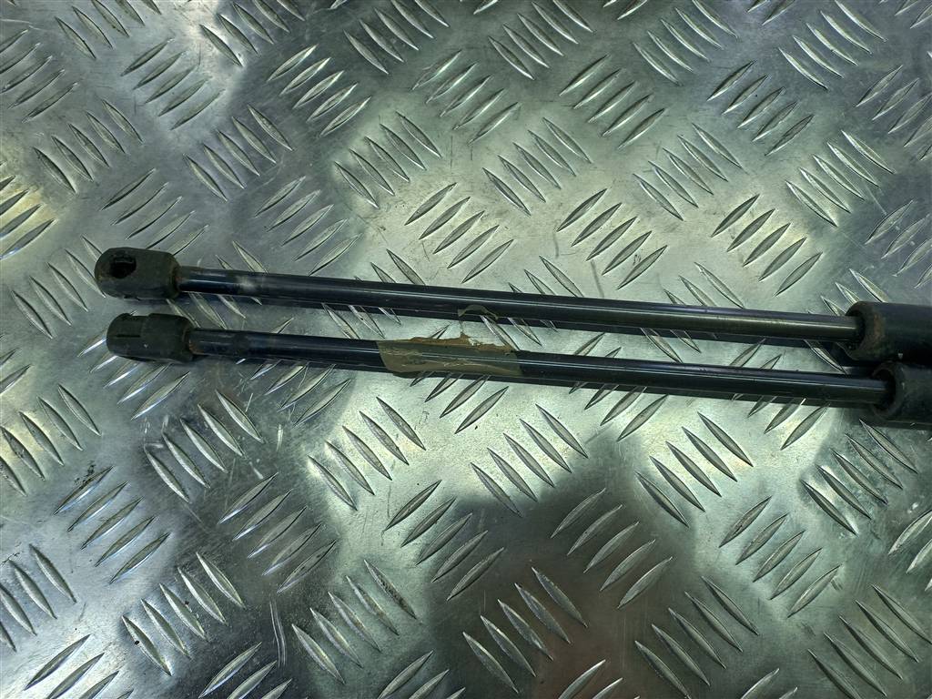 амортизатор крышки багажника MERCEDES-BENZ Vito  A6399800164, 860 рублей, Москва