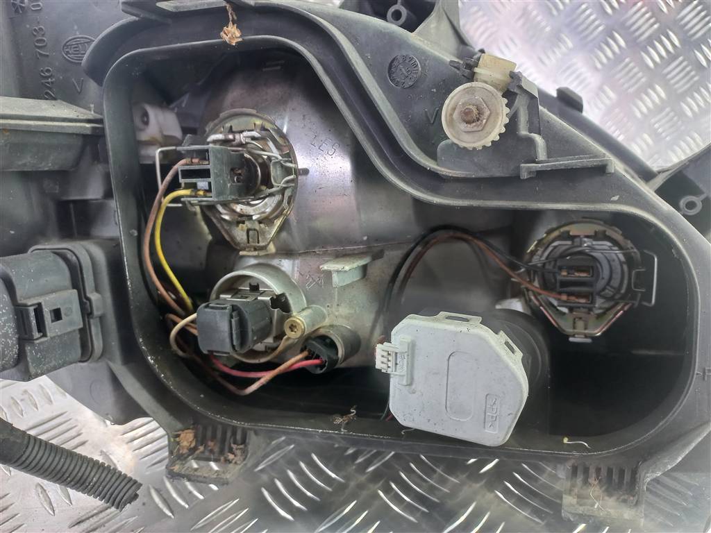 фара MERCEDES-BENZ Vito  A6398200361, 5580 рублей, Москва