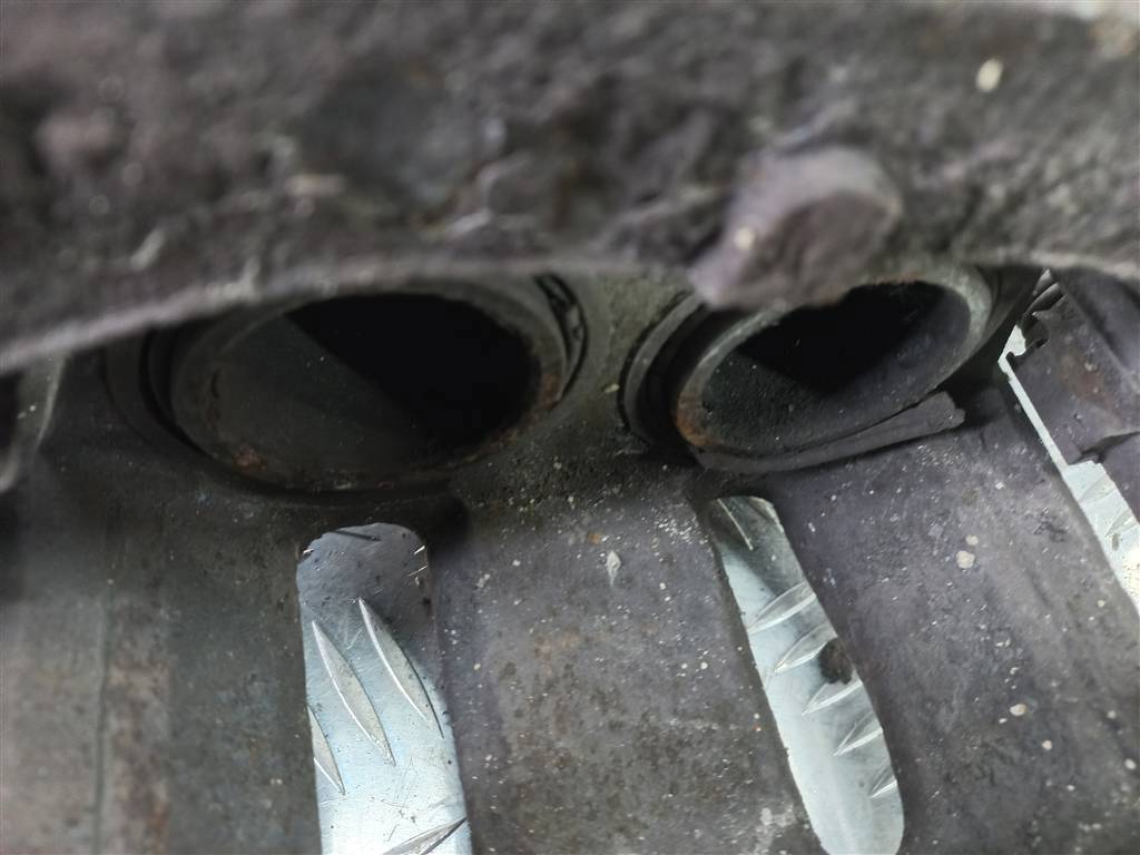 суппорт MERCEDES-BENZ Vito  A6394200583, 8450 рублей, Москва