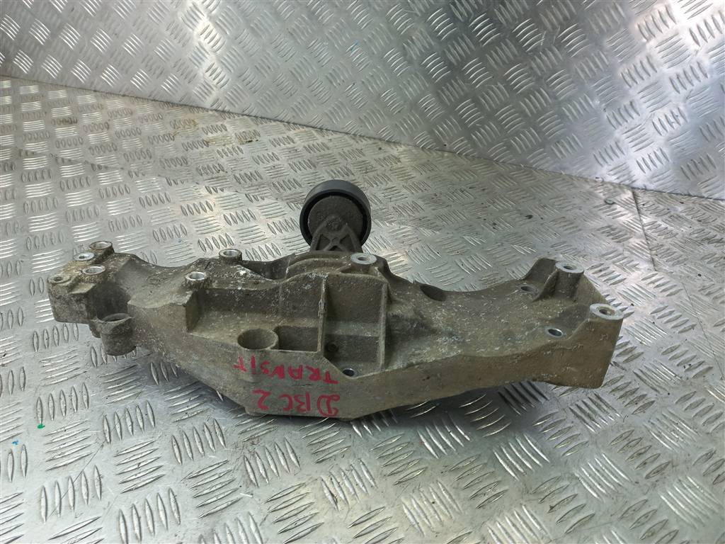 кронштейн генератора FORD Transit  1719735, 5000 рублей, Москва