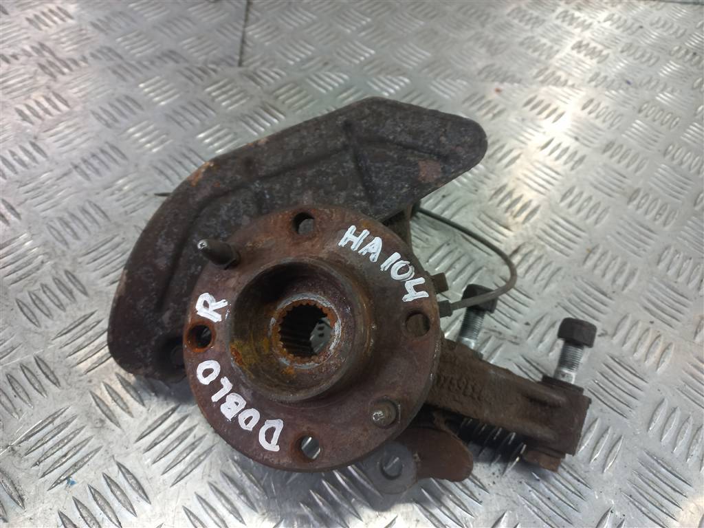 кулак Fiat Doblo  51759682, 2700 рублей, Москва