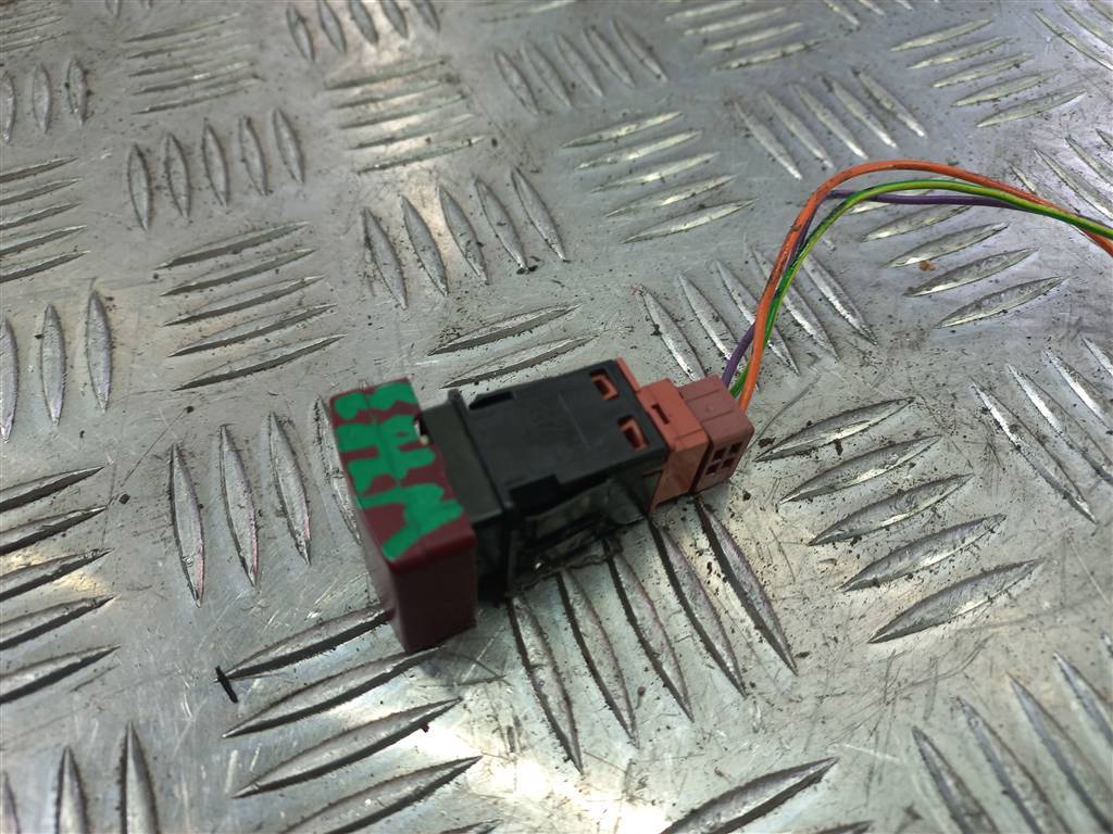 кнопка аварийной сигнализации Citroen Berlingo  6990L2, 1550 рублей, Москва