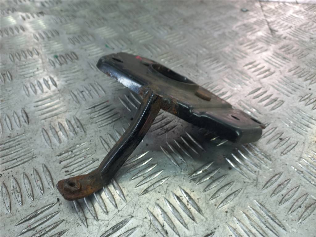 кронштейн двигателя (двс) Citroen Berlingo  1813K0, 980 рублей, Москва