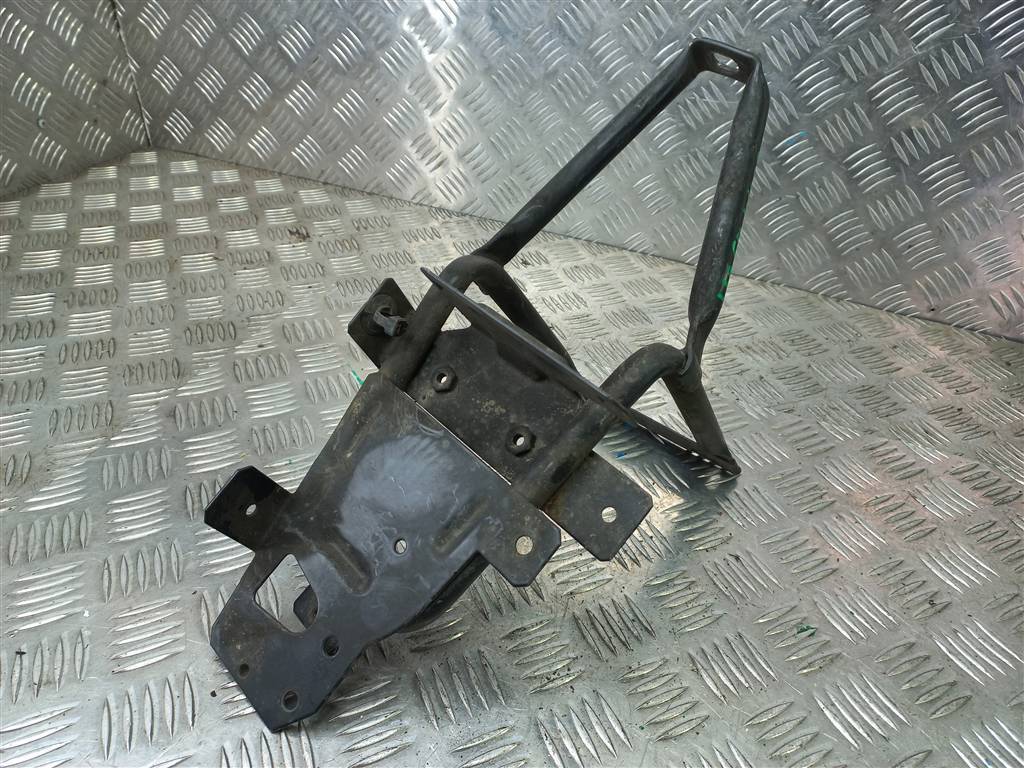 кронштейн блока предохранителей Iveco Daily  69500168, 3279 рублей, Москва