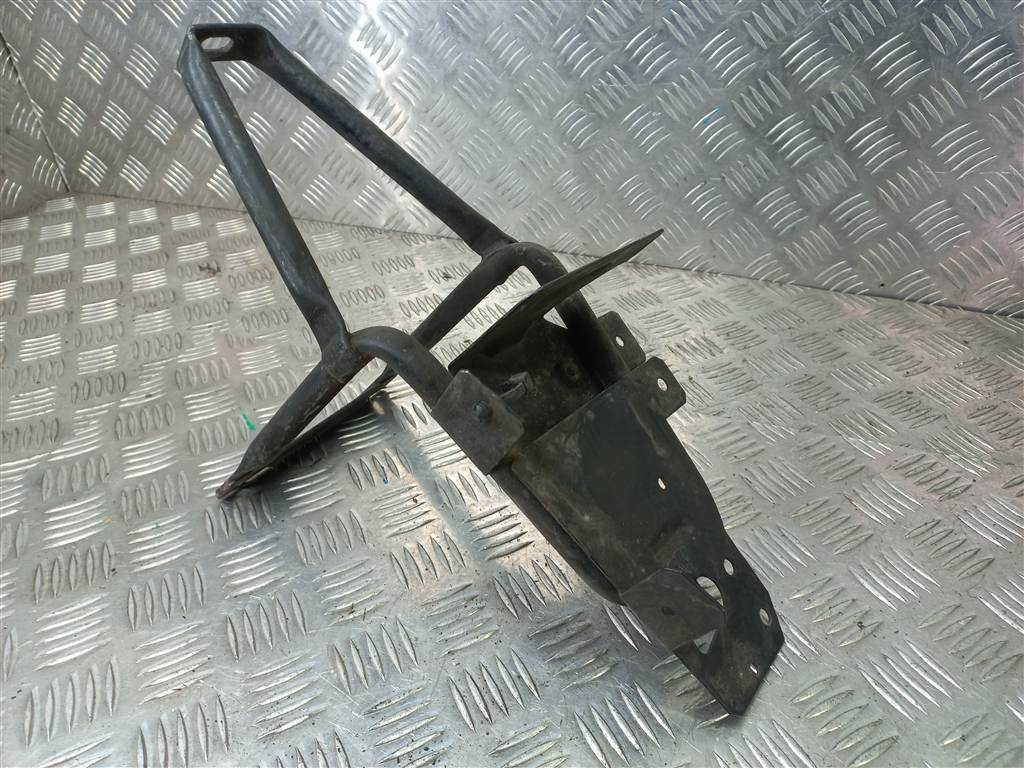 кронштейн блока предохранителей Iveco Daily  69500168, 3279 рублей, Москва