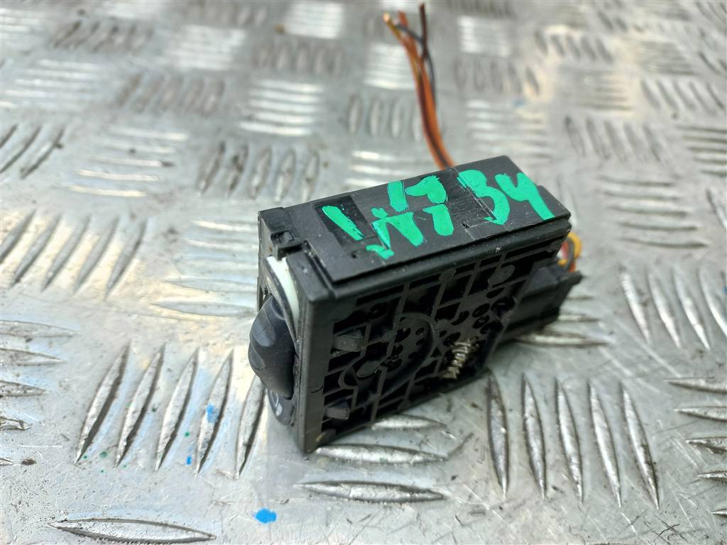 кнопка регулировки фар Renault Trafic  8200379685, 980 рублей, Москва