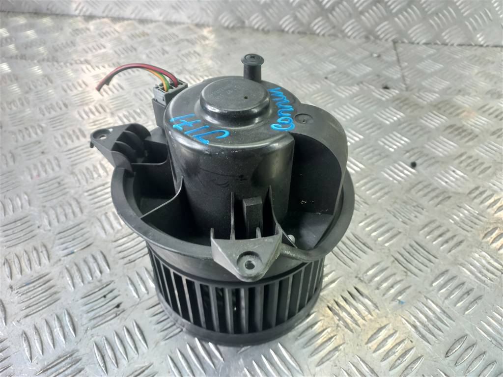 моторчик отопителя FORD Tourneo Connect  1151989, 2700 рублей, Москва