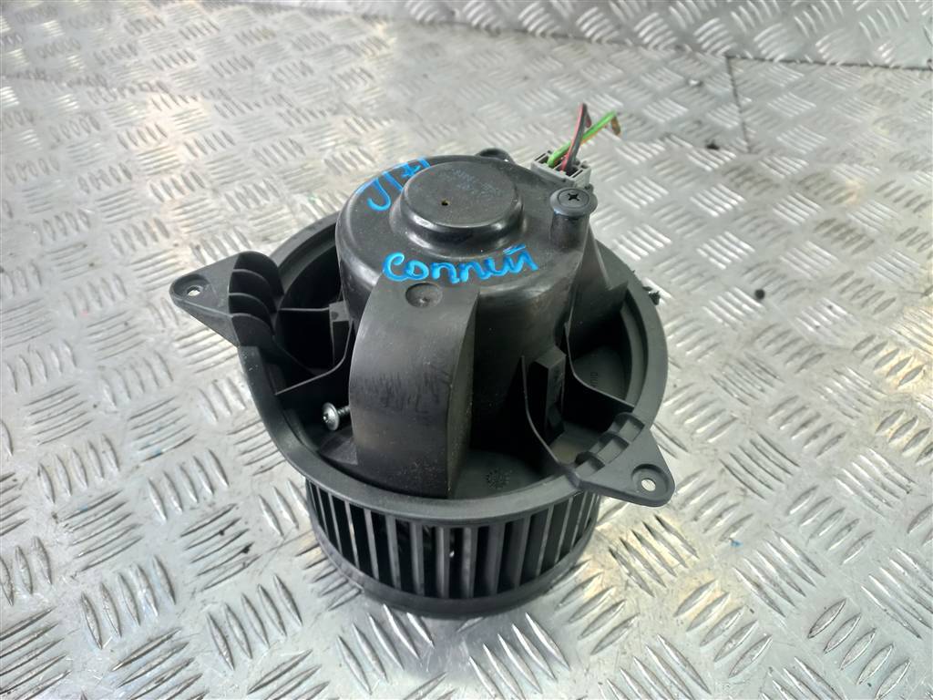 моторчик отопителя FORD Tourneo Connect  1151989, 2700 рублей, Москва