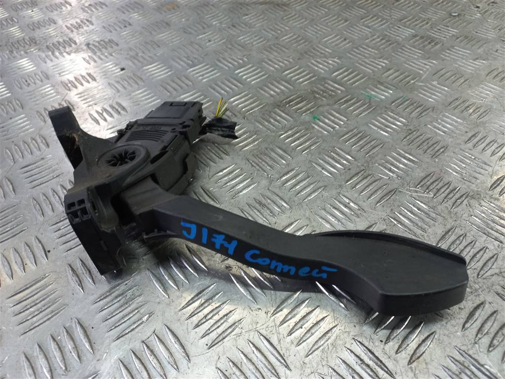 педаль газа FORD Tourneo Connect  2139887, 980 рублей, Москва